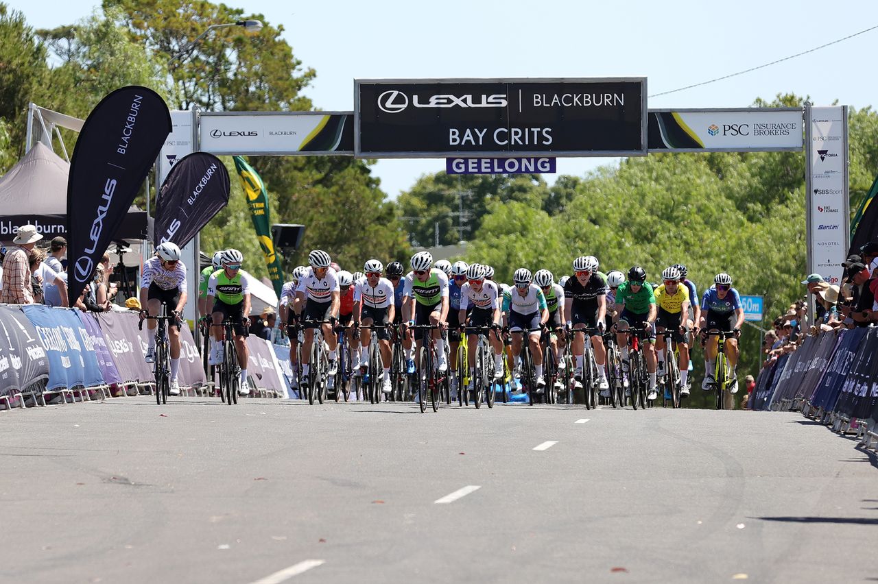 men's peloton during the Mens Elite Lexus of Blackburn 2022 Bay Crits on January 9, 2022, at Eastern Garden, Geelong, Australia. (Photo by Con Chronis)