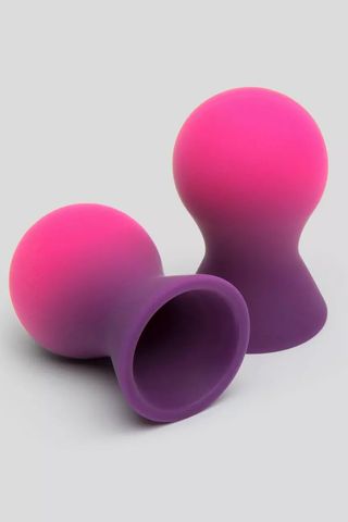 nipple stimulating sex toy