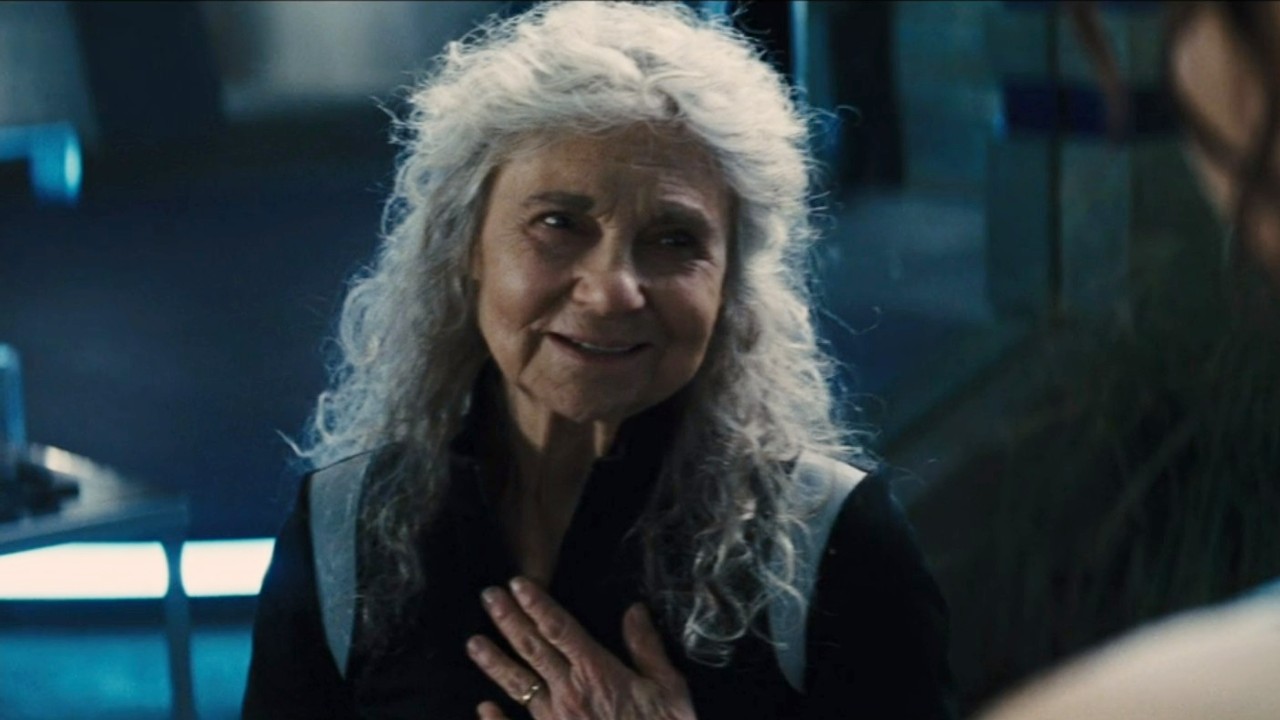 Lynn Cohen as Mags in The Hunger Games: Catching Fire