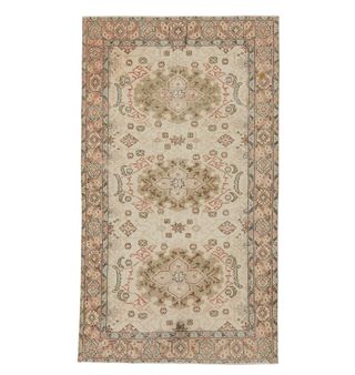 vintage rug from Rejuvenation 