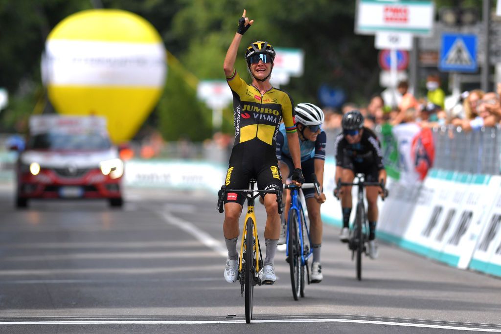 OVADA ITALY JULY 04 Marianne Vos of Netherlands and Jumbo Visma Team stage winner celebrates at arrival Lucinda Brand of Netherlands and Team Trek Segafredo during the 32nd Giro dItalia Internazionale Femminile 2021 Stage 3 a 135km stage from Casale Monferrato to Ovada GiroDonne UCIWWT on July 04 2021 in Ovada Italy Photo by Luc ClaessenGetty Images