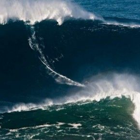 The largest wave ever surfed