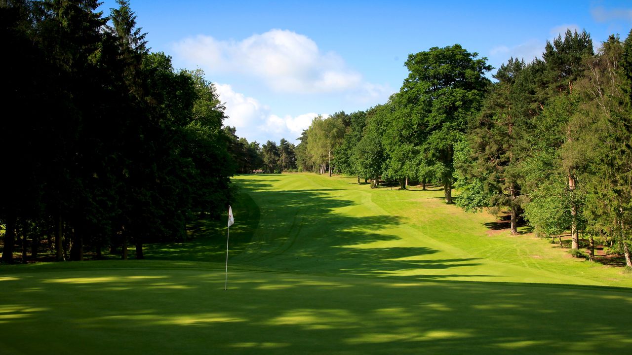 Woburn - Duchess - Hole 1 Green