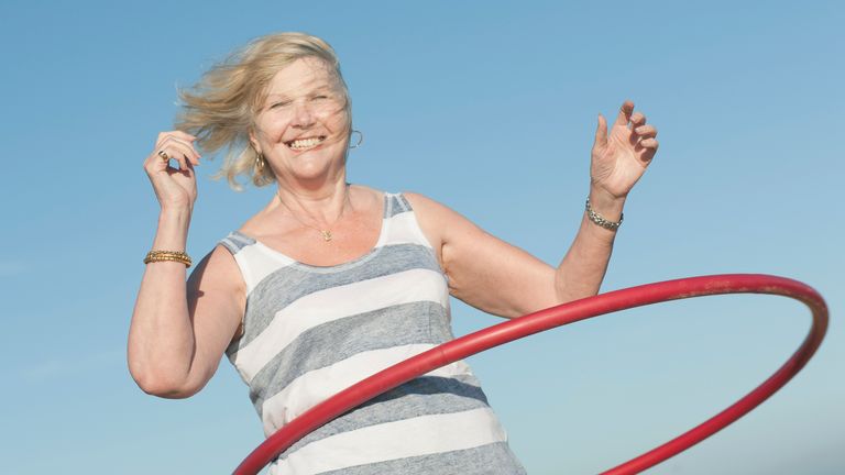 How to get a slim waist tip #1: Hula hooping