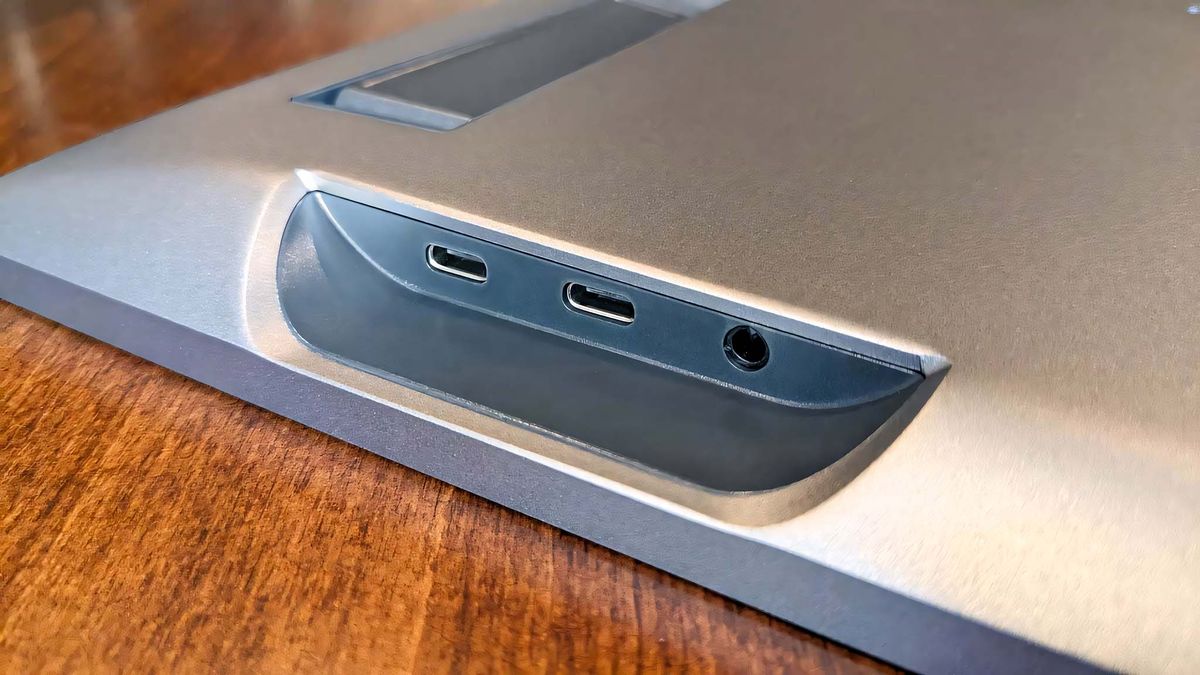 Huion Kamvas Pro 19: Ports.
