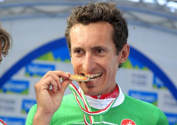 Franco Pellizotti (Androni Giocattoli) with the gold medal as Italian champion