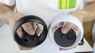 Comparing the Oculus Quest and Meta Quest 2 controllers