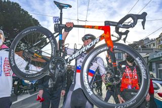 Matej Mohoric celebrates with his dropper-post bike after winning last year