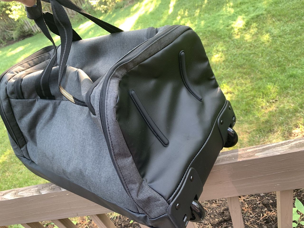 Solo Leroy Rolling Duffle
