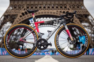 Remco Evenepoels Gold winning Olympic bike