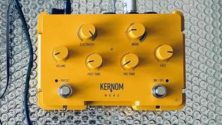 Kernom Moho Fuzz pedal