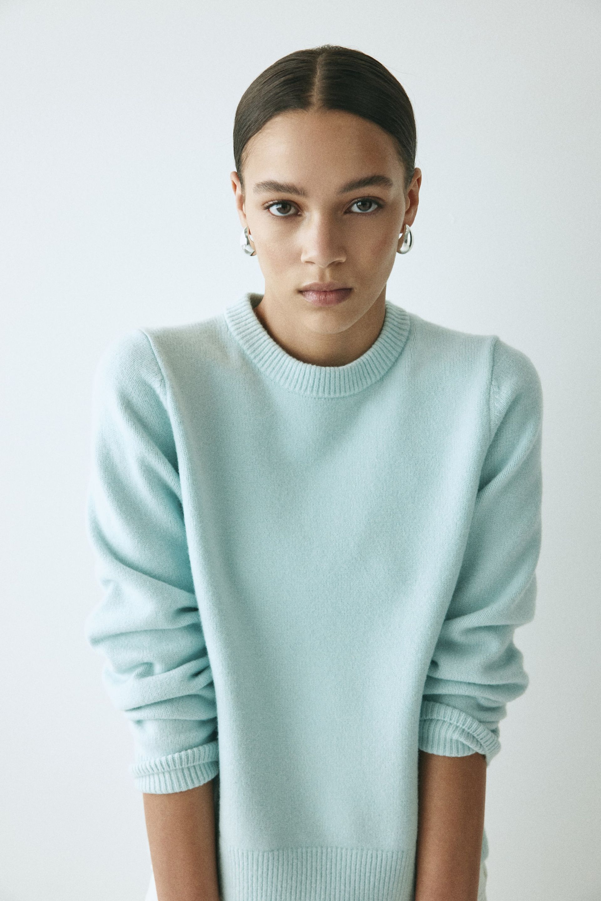 Sweater - Light Yellow