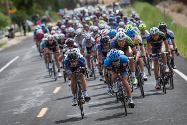 Garmin-Sharp and Unitedhealthcare lead the peloton on a descent