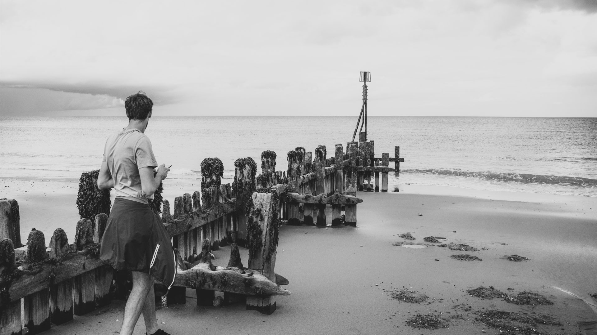 Sony A7 III review: images shows pier and sea in grayscale.