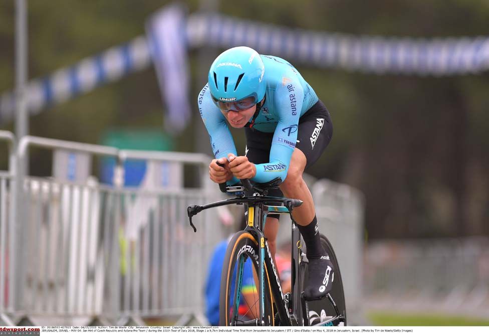 Jan Hirt (Astana) in action at the Giro d'Italia