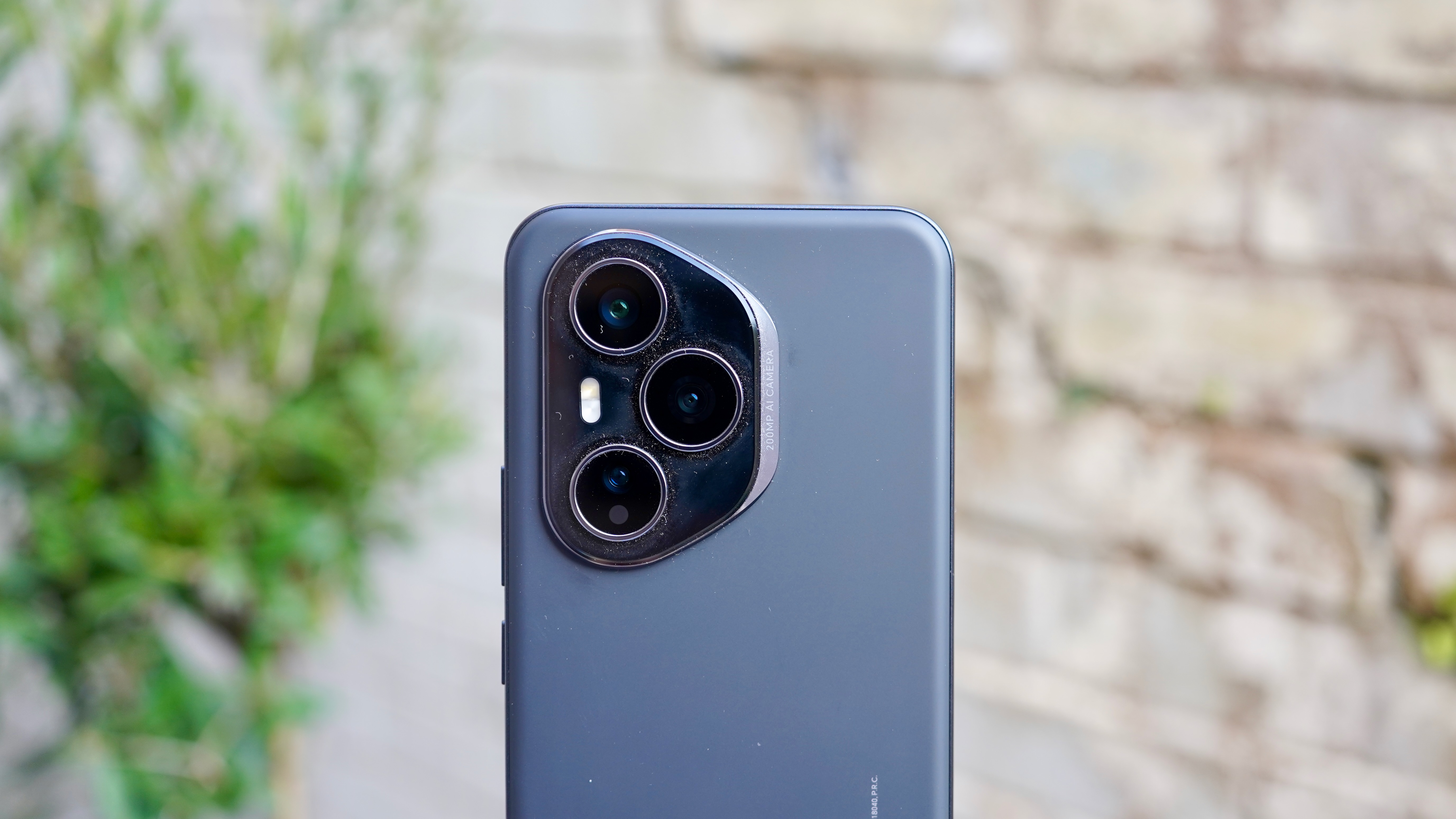 Product shots of the Honor 400 Pro