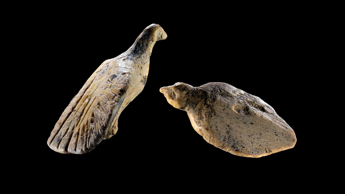 40,000-year-old bird figurines the size of a thumbnail discovered in German cave