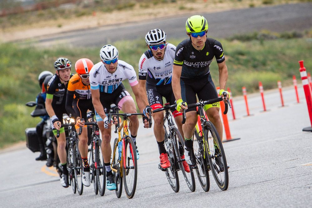 Rob Carpenter (Holowesko) leading the break