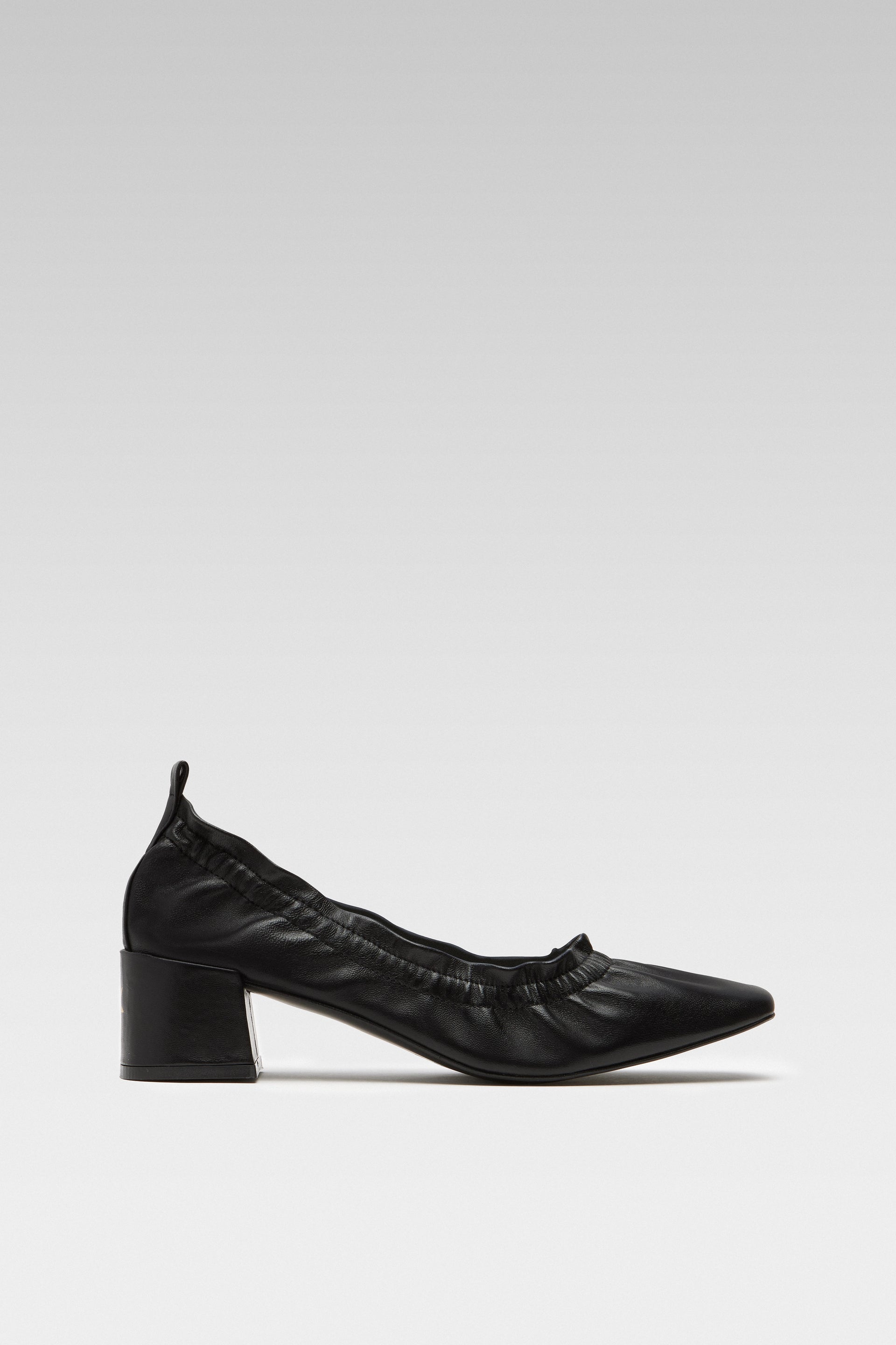 Mercury Kitten Heel - 36 / Black/gold