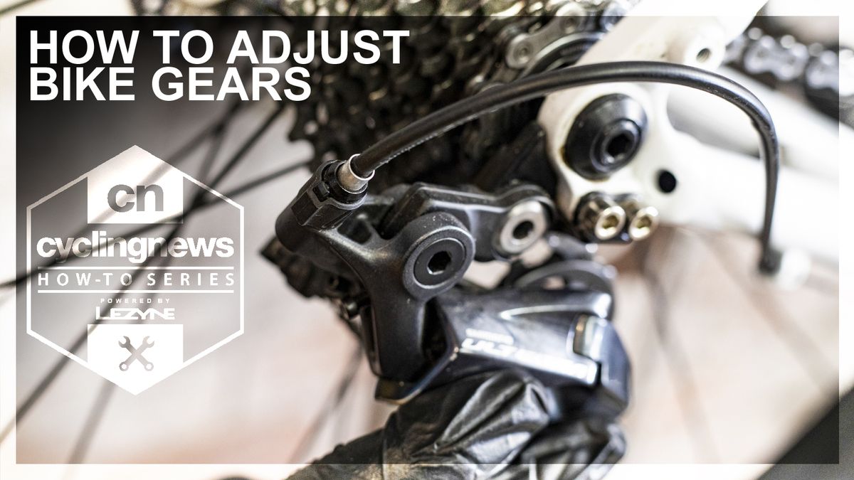 Adjusting bike gears online rear derailleur