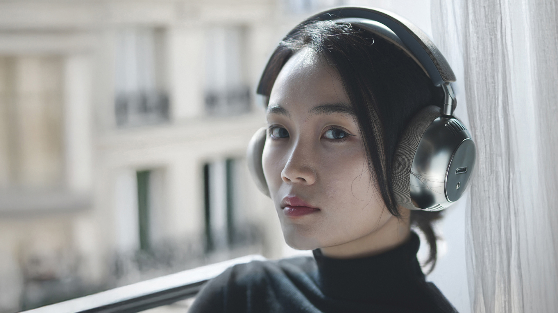 &Eacute;coute TH2 headphones