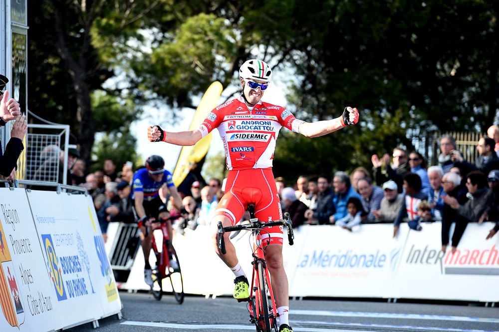 Mattia Cattaneo (Androni Giocattoli - Sidermec) wins stage 3 at Tour de La Provence