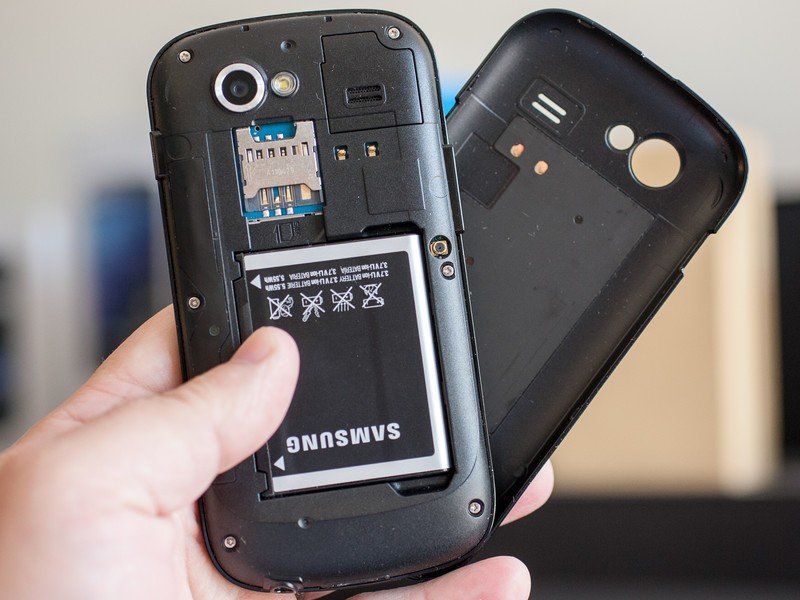 Samsung Nexus S &mdash;&nbsp;another removable battery