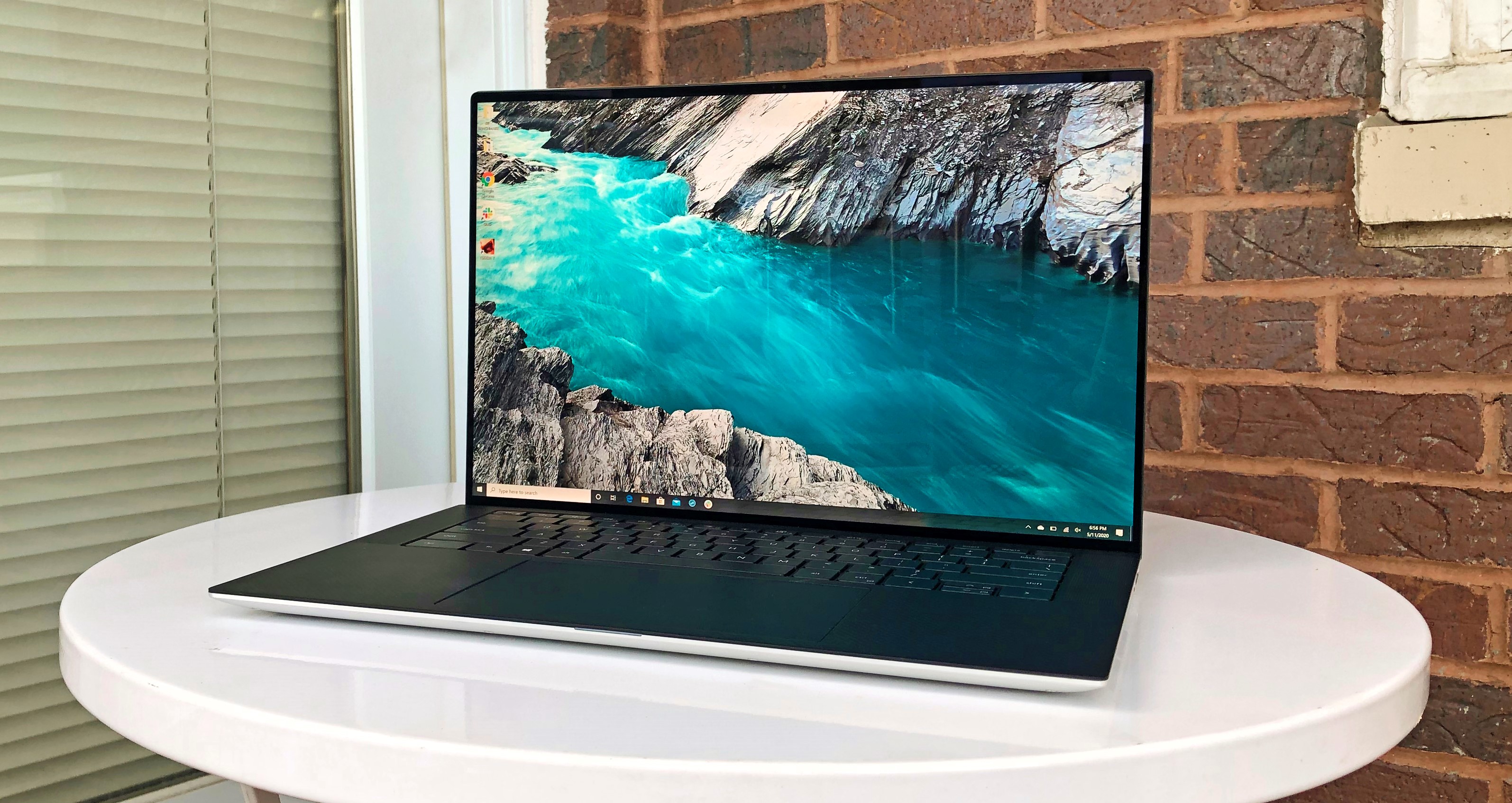 Best touchscreen laptops: Dell XPS 15