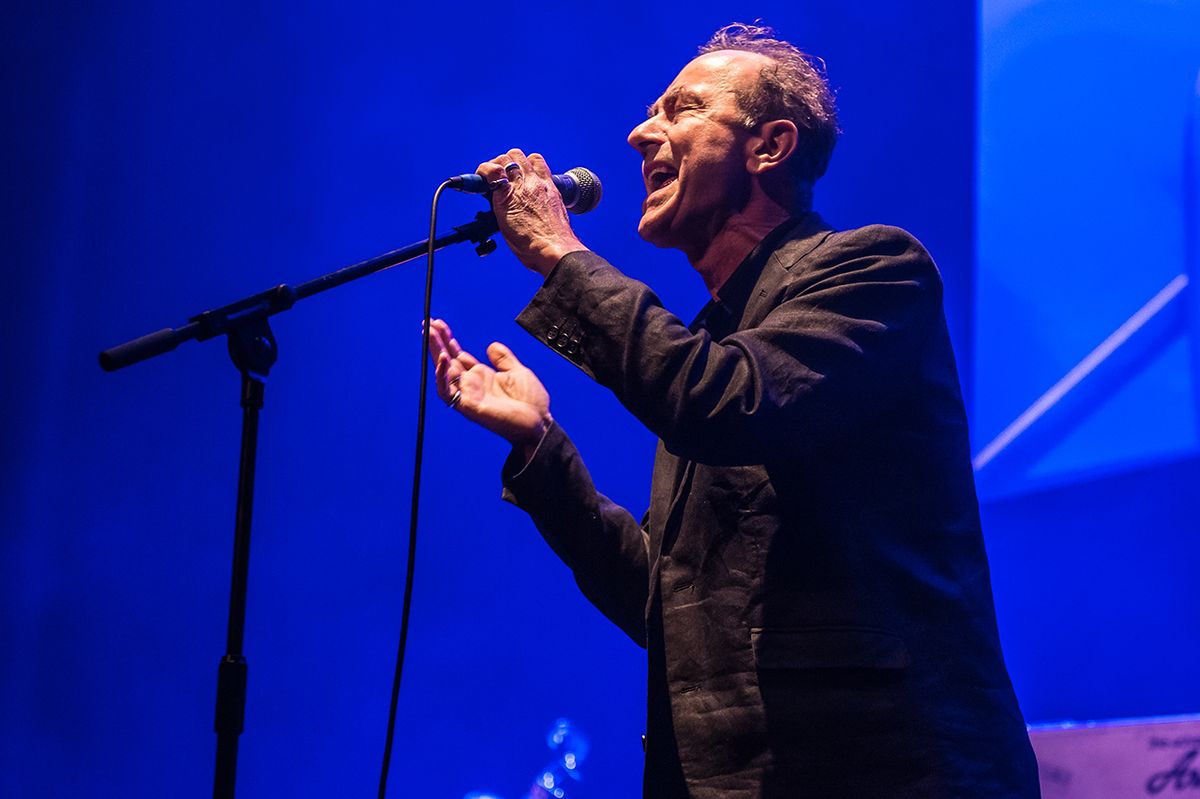 Hugh Cornwell