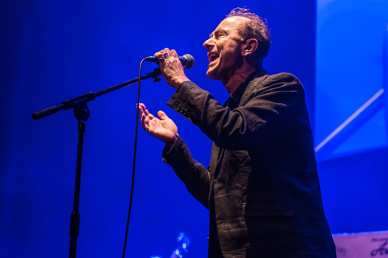 Hugh Cornwell