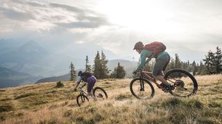 People riding the best mountain bikes under $1000