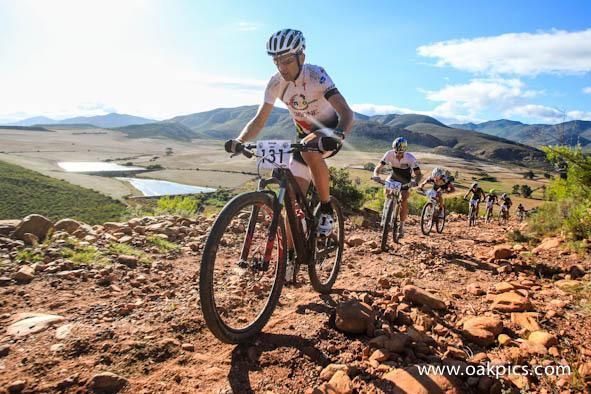 Marathon world champion, Christoph Sauser, splinters the front group up a rough climb on his way to winning the 2013 edition of the Attakwas Extreme mountain bike race. He lines up as one of the favourites to win the 2014 edition on Saturday.