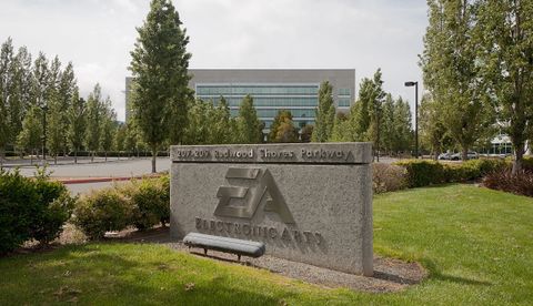 Loot Box Lawsuit Claims Electronic Arts Ran An 'unlicensed, Illegal ...