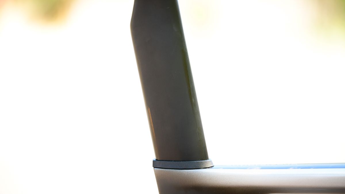 Cannondale SuperSix Evo 4 side view of seat post