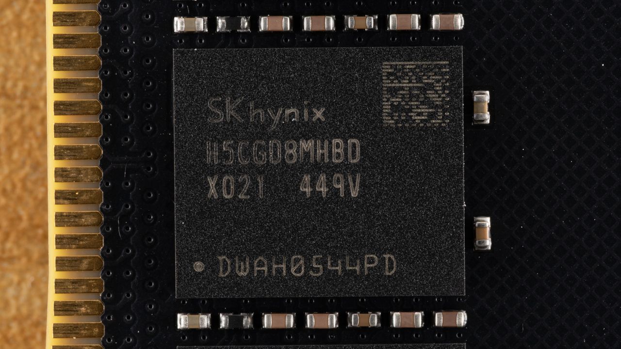 Klevv Cras V RGB DDR5-9600 C46
