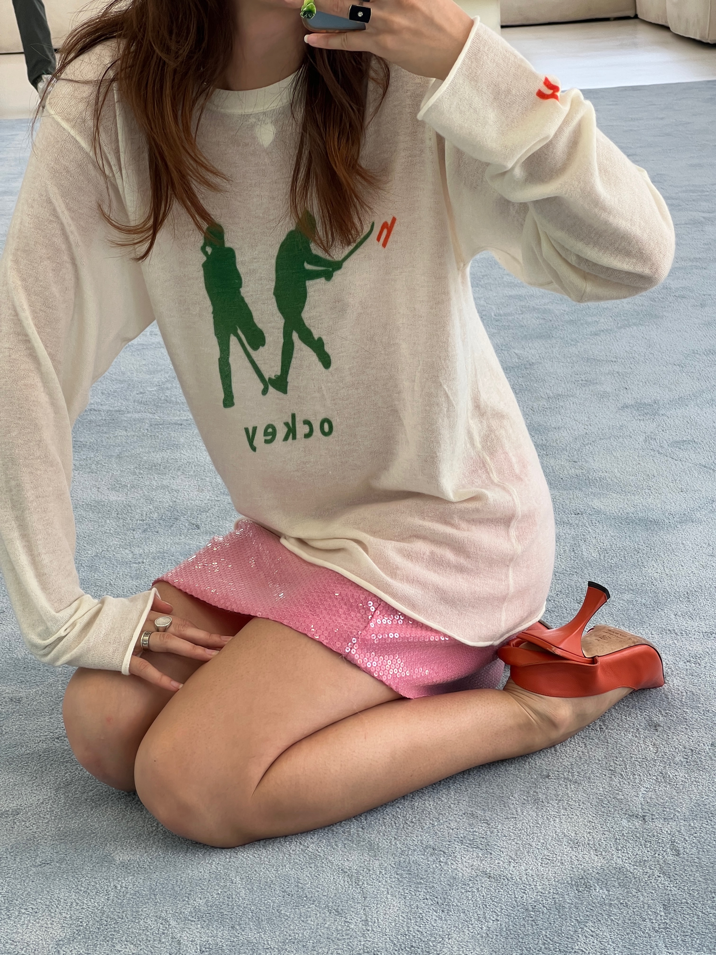Vivian Li wearing unexpected fall 2025 color combinations