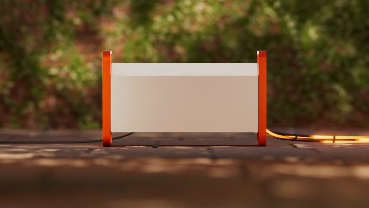 The Jules plug-in solar battery made by Fuse Energy.