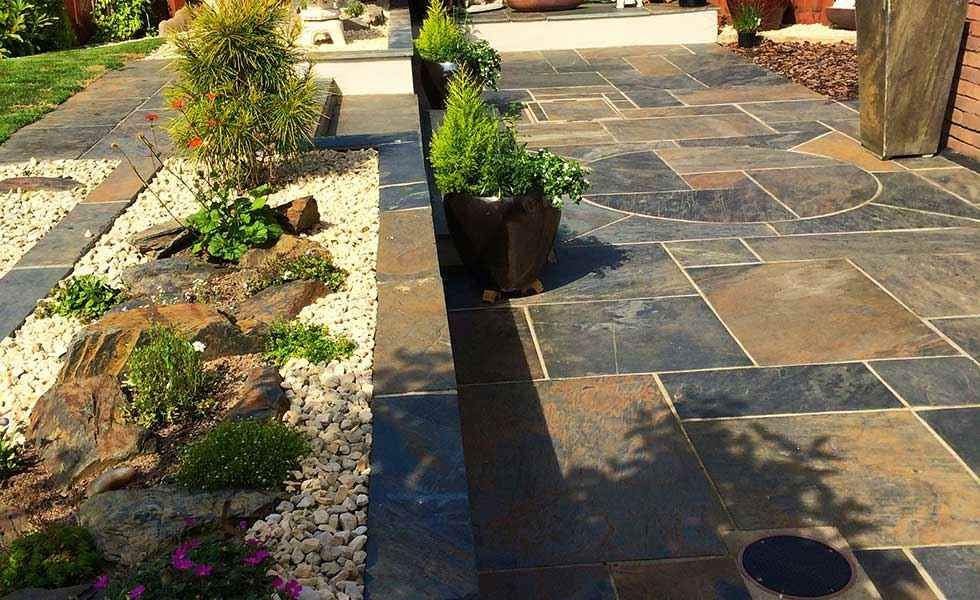 How to choose the best gravel for your garden | Real Homes