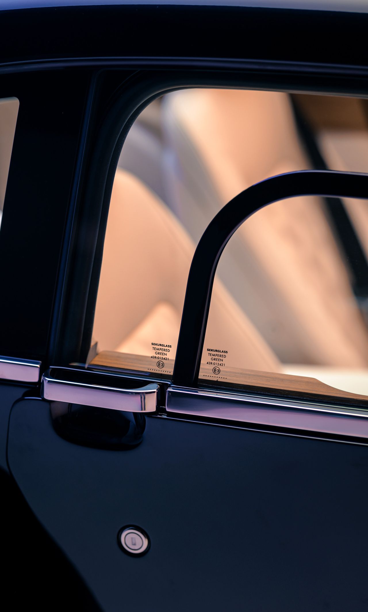 Details of the Morgan Midsummer Coup&eacute;'s coachwork