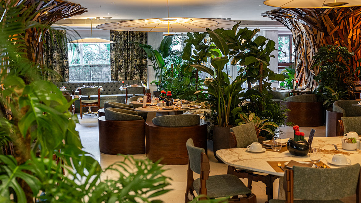 Lobby bar at NEW Hotel, Athens