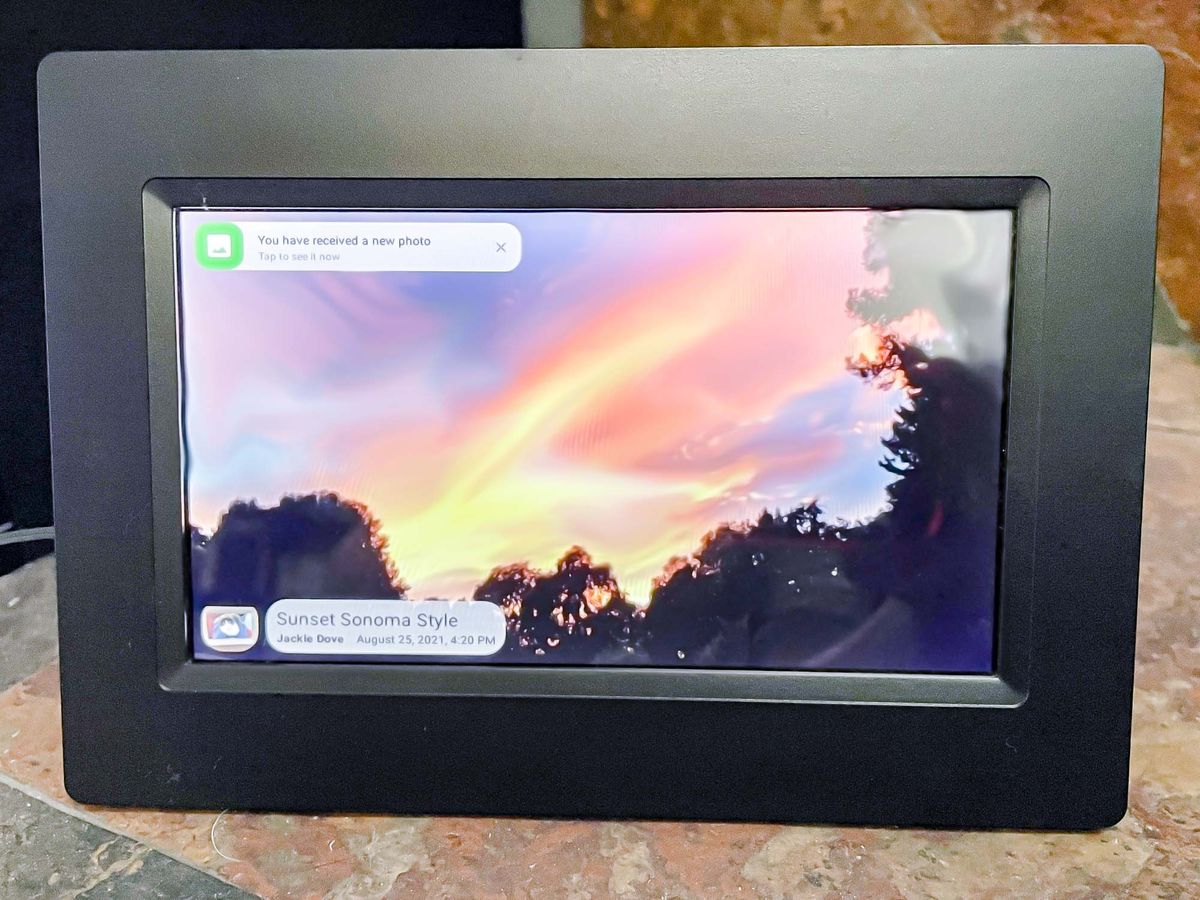 Feelcare 7Inch Smart WiFi Digital Picture Frame review Tom's Guide