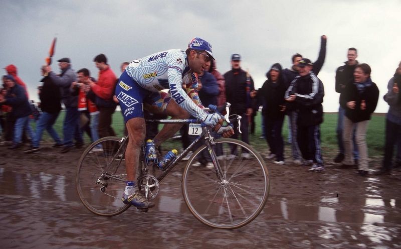 Franco Ballerini riding to his second career Paris-Roubaix victory