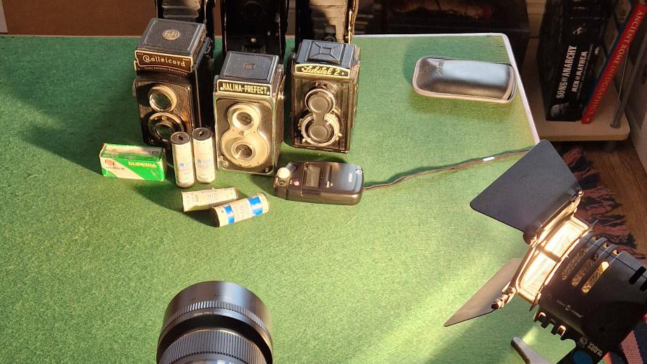 Arrange the cameras how you want but don't leave any gaps