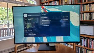 Samsung 43AM70A Smart Monitor review