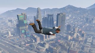 GTA 5 - Lincoln falls through the air skydiving