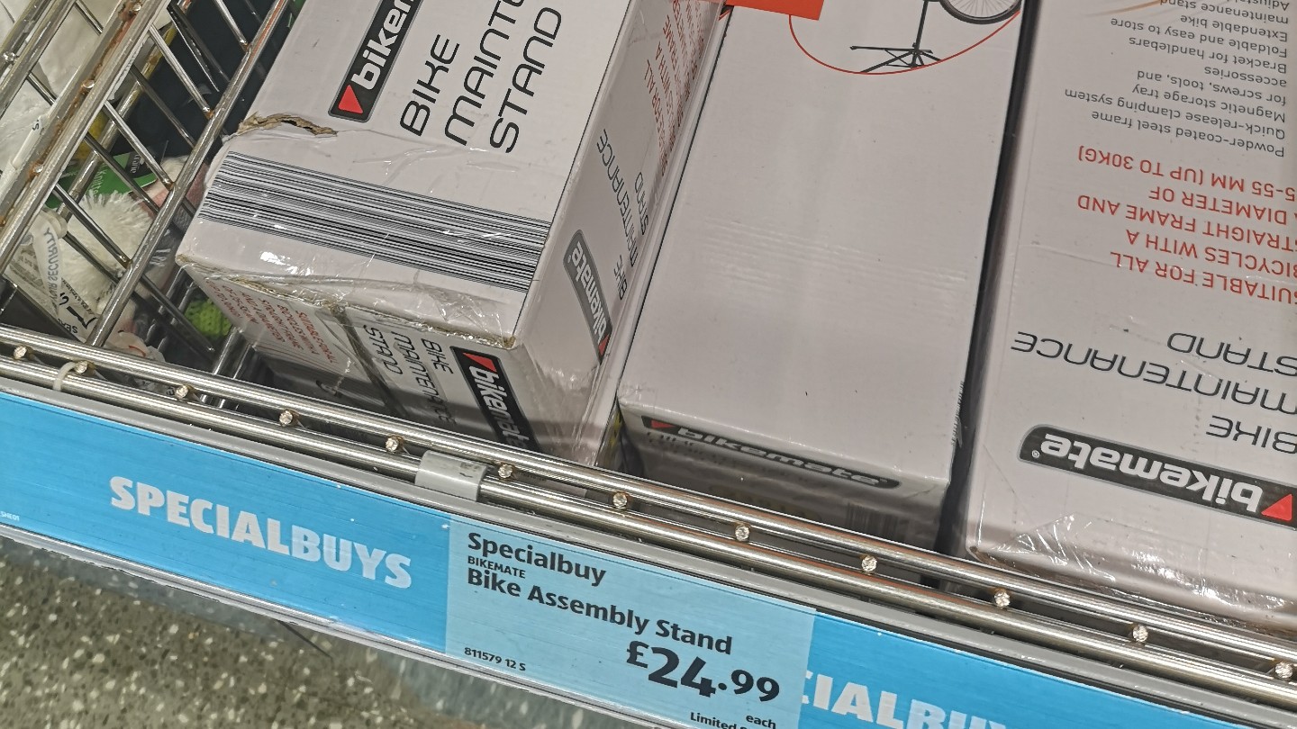 aldi cycle work stand