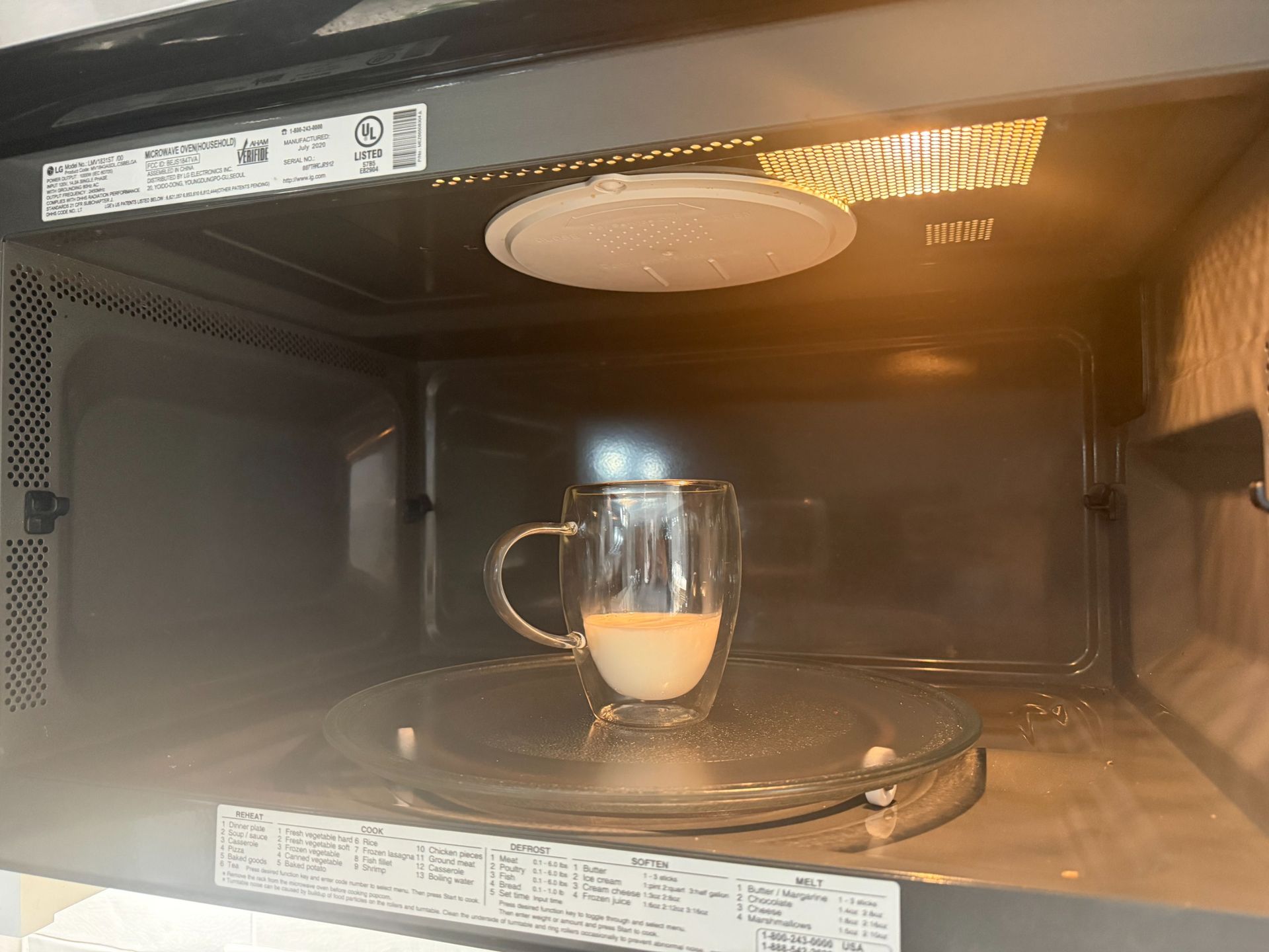 Braun OptiBrew Pro coffee shot and frothed milk