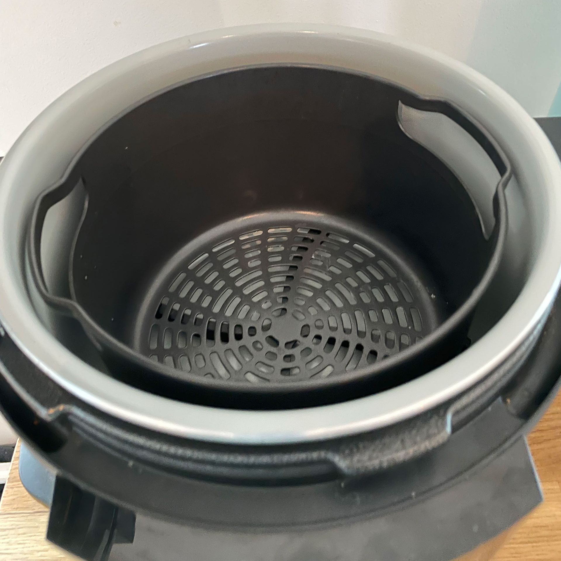 Interior of Foodi NInja mulitcooker