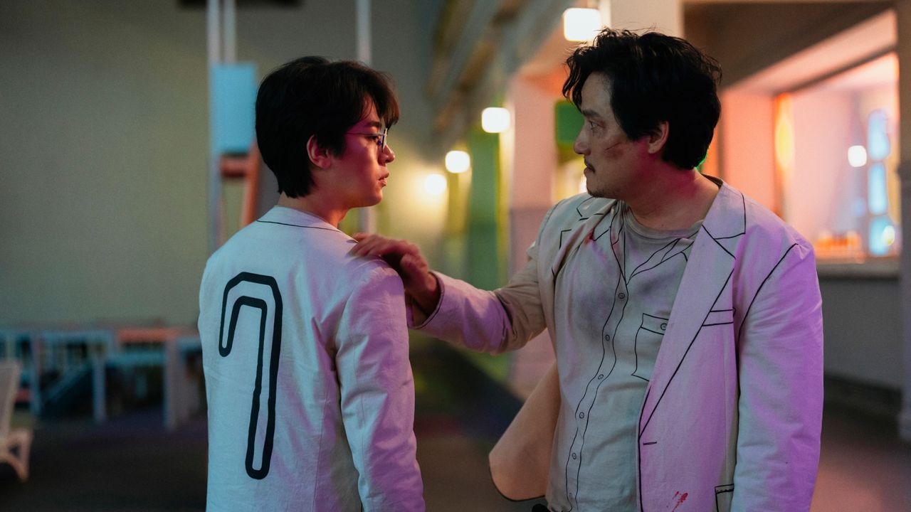 still from Netflix k-drama &#039;The 8 Show&#039;