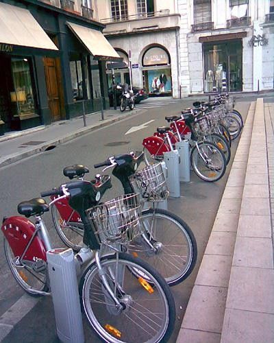 Public access bikes in Lyon.